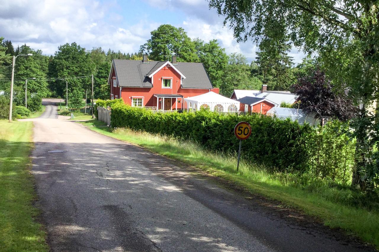 Yaberg Affaren Bed & Breakfast Hyltebruk Exteriér fotografie