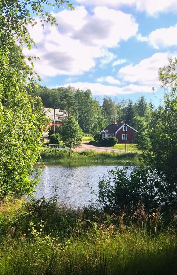 Yaberg Affaren Bed & Breakfast Hyltebruk Exteriér fotografie